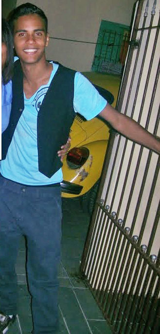 Date this pretty Brazil man Diego from Sao Paulo BR7473