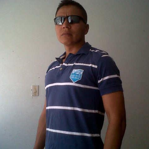 Date this young Colombia man Milton javier from Fusagasuga CO12182