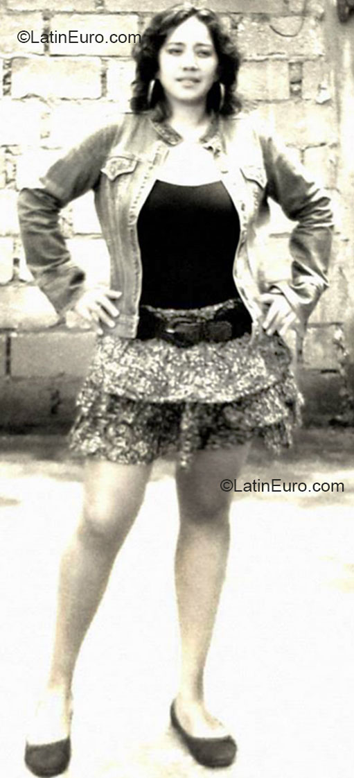 Date this hard body Mexico girl Rubi from Valle de Bravo MX1000