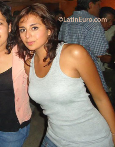 Date this tall Mexico girl Anglica from Queretaro MX1078