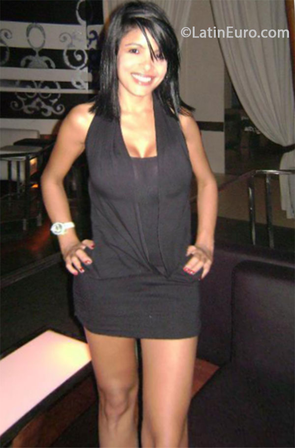 Date this good-looking Brazil girl Maria from Fortaleza BR9097
