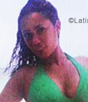 Date this voluptuous Dominican Republic girl Miss golden from Santo Domingo DO56179