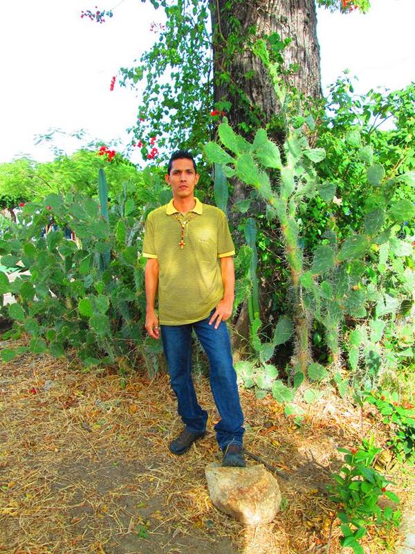 Date this lovely Colombia man Mario from Girardot CO14239