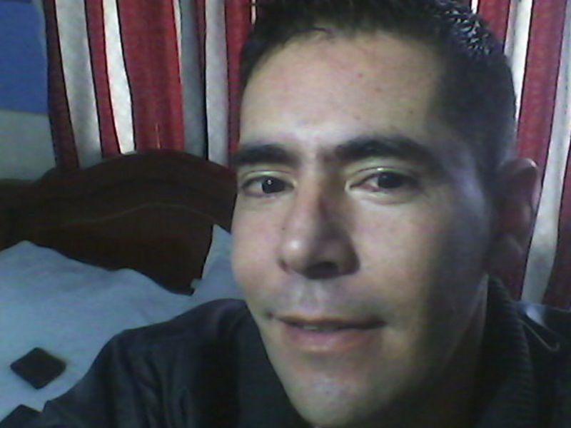 Date this voluptuous Colombia man Fernando 40 from Mosquera CO14487