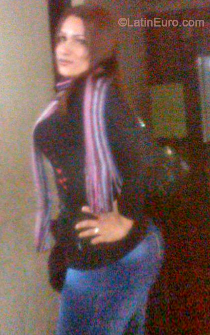 Date this funny Peru girl Hilda from Lima PE848