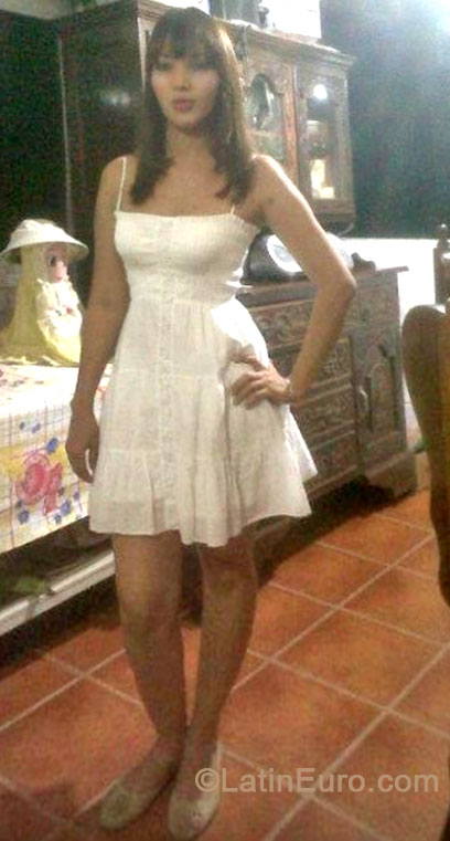 Date this charming Honduras girl Pamela from San Pedro Sula HN969