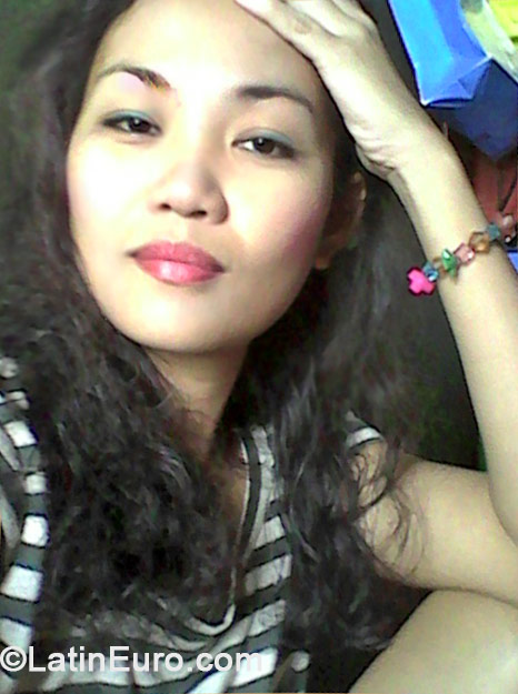 Date this gorgeous Philippines girl Mary-ann from Davao City PH643