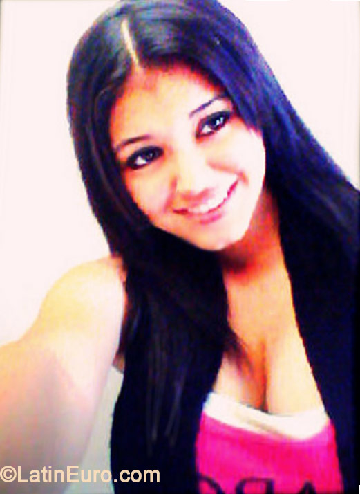 Date this hard body Honduras girl Skarleth from Tegucigalpa HN1065