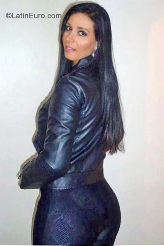 Date this sultry Brazil girl Ildede from Fortaleza BR8892