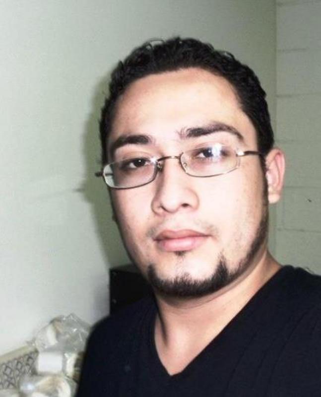 Date this funny Honduras man Eber from San Pedro Sula HN1121