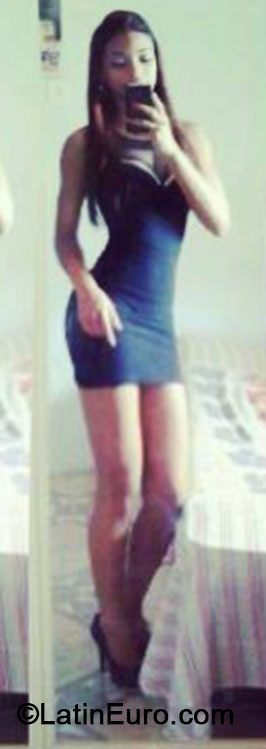 Date this funny Brazil girl Michely from Belo Horizonte BR8962