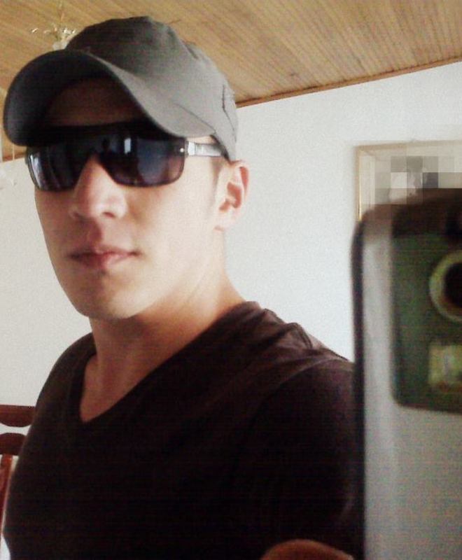 Date this nice looking Colombia man Harrison from Medellin CO16066