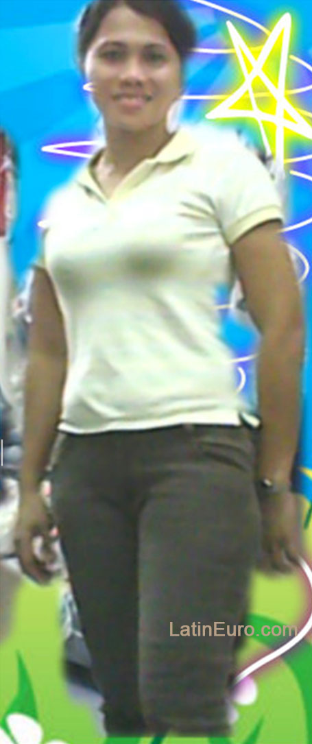 Date this georgeous Philippines girl Vinie from Dasmarinas City PH689