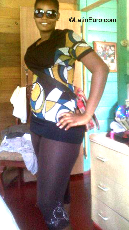 Date this cute Jamaica girl Amara from Montego bay JM1840