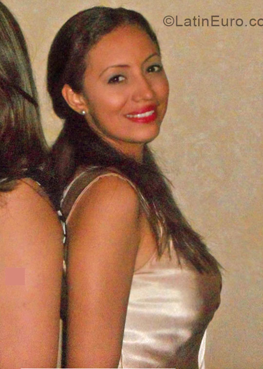 Date this gorgeous Panama girl Heylin from Panama City PA483