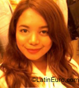 Date this foxy Philippines girl Jessa from Manila PH735