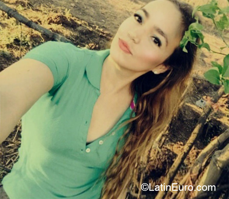 Date this passionate Mexico girl Michelle from Alamos MX1358