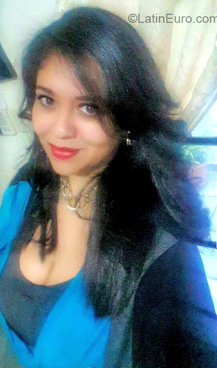 Date this athletic Honduras girl Princess of God from San Pedro Sula HN1454