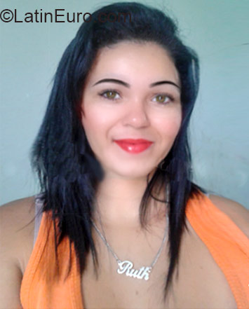 Date this sultry Brazil girl Rute from Manaus BR9245