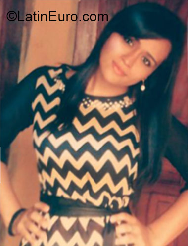 Date this funny Honduras girl Mileidy from El Progreso HN1487