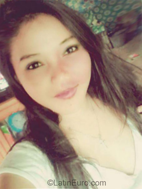 Date this georgeous Philippines girl Wang from Cagayan De Oro City PH764