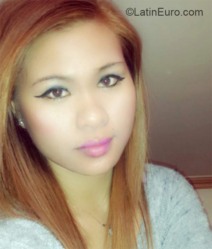 Date this good-looking Philippines girl Ahleia from Caloocan City PH770