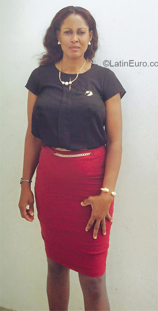 Date this good-looking Jamaica girl Kathy from Montego bay JM2035