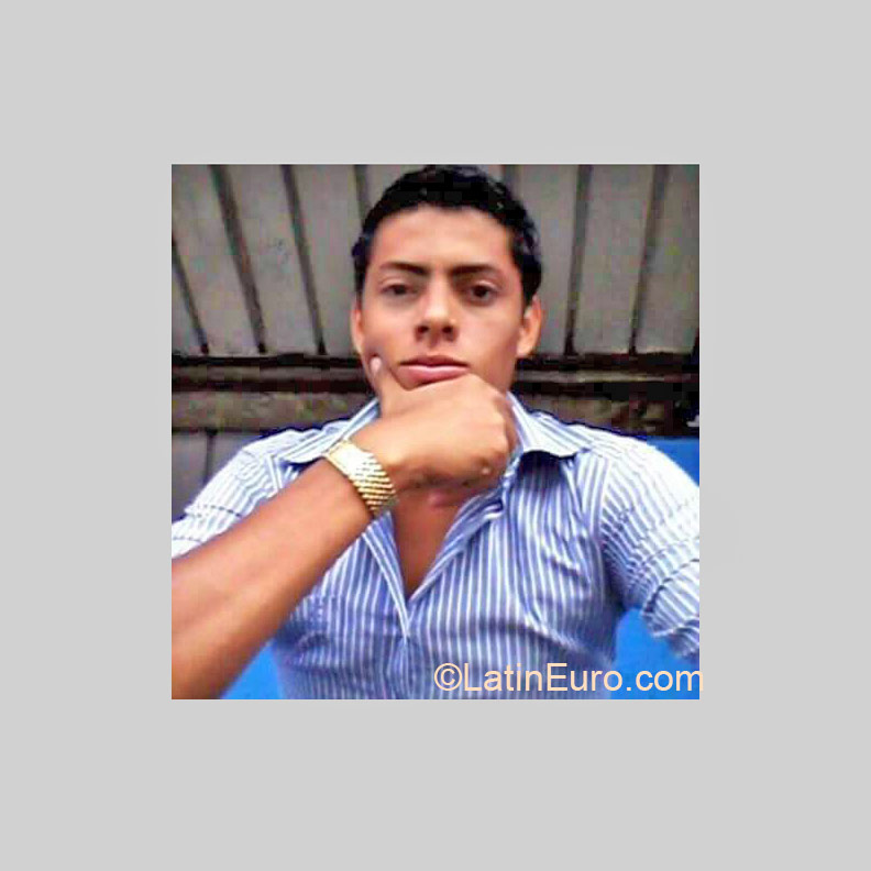 Date this cute Panama man Rafael from Panama City PA621