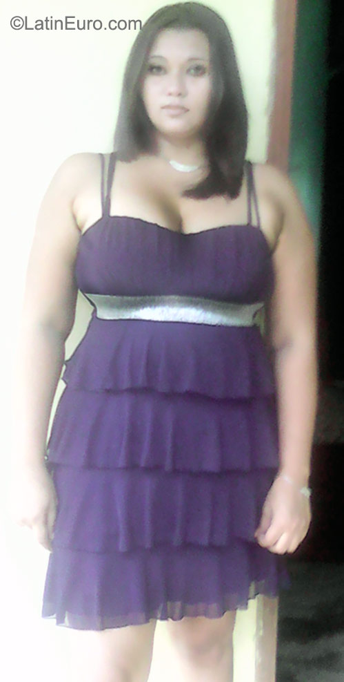Date this pretty Honduras girl Dora from La Ceiba HN1621