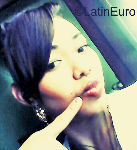 Date this good-looking Honduras girl Jennifer from Tegucigalpa HN1677