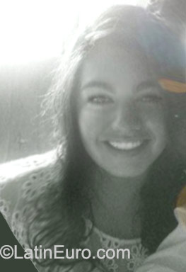 Date this hot Honduras girl Ana Paula from Choluteca HN1681