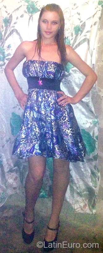 Date this athletic Honduras girl Vanessa from Choloma HN1821