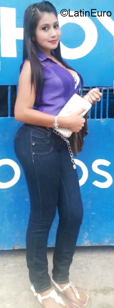 Date this lovely Honduras girl Lizeth from La Ceiba HN1923