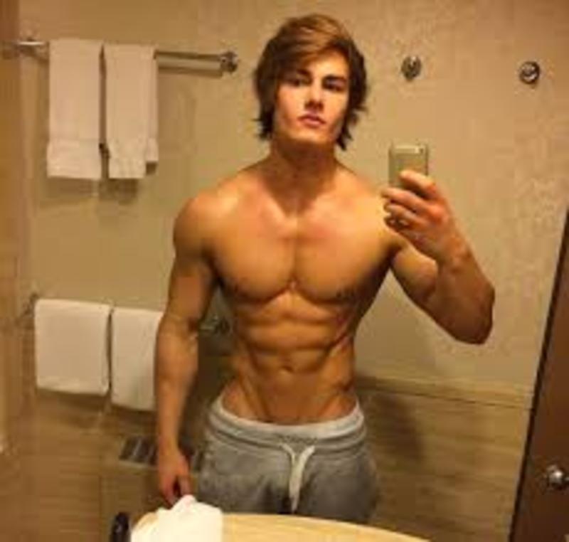 Date this pretty Panama man Bryant Myres from Panama PA915