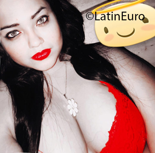 Date this tall Honduras girl Kitty from San Pedro Sula HN2095