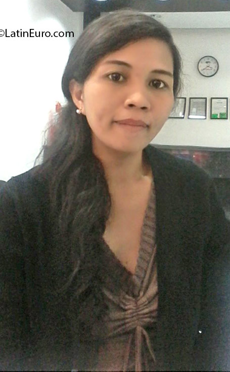 Date this good-looking Philippines girl Analin from Ormoc City PH888
