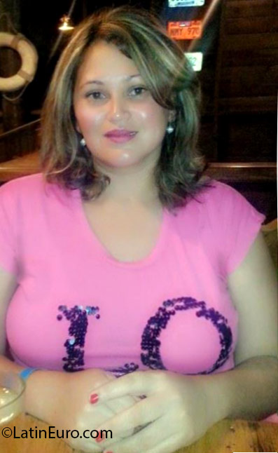 Date this funny Honduras girl Eva from Tegucigalpa HN2158