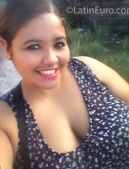Date this passionate Panama girl Maxiel from Panama City PA985