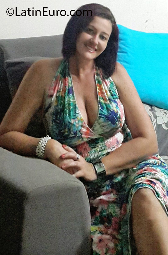 Date this beautiful Panama girl Luz Stella from Panama City PA988
