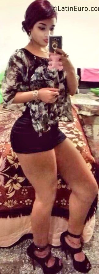 Date this lovely Honduras girl Angie from Tegucigalpa HN2200