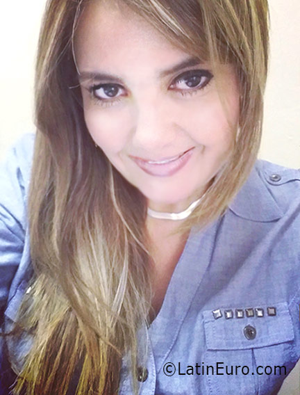 Date this exotic Panama girl Mariam from Panama City PA999