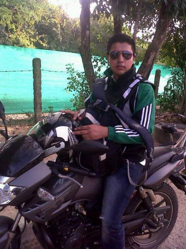 Date this delightful Colombia man Leonardo2811 from Bogota CO19081