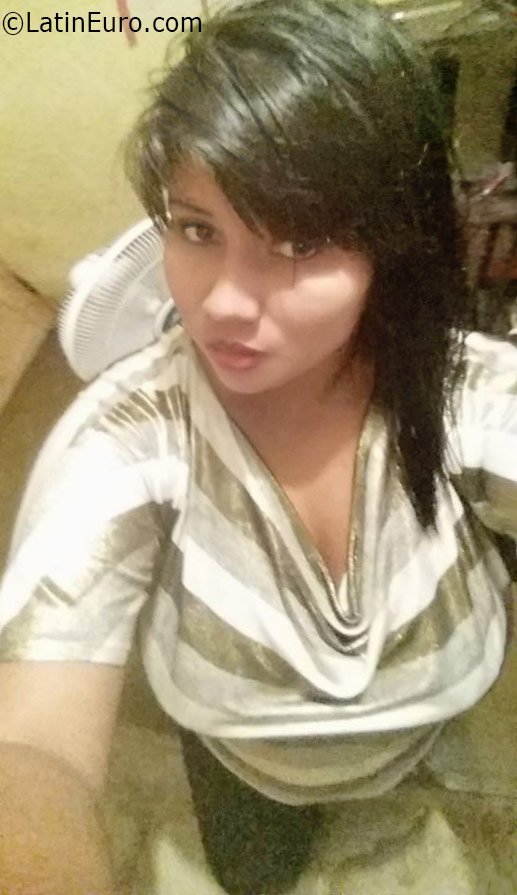 Date this sensual Honduras girl Katherine from Tegucigalpa HN2231