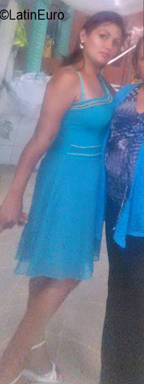 Date this happy Honduras girl Yesi from San Pedro Sula HN2237