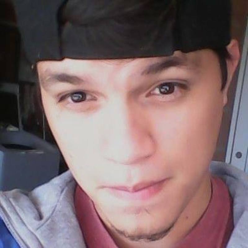 Date this funny Colombia man Alexander moril from Bogota CO19981