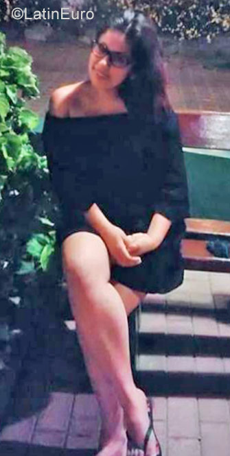 Date this tall Peru girl Luisa from Lima PE1101