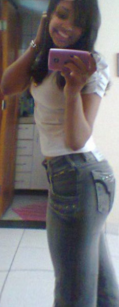 Date this stunning Brazil girl Barbara from Belo Horizonte BR10031