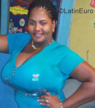 Date this young Jamaica girl Candy from Montego Bay JM2444