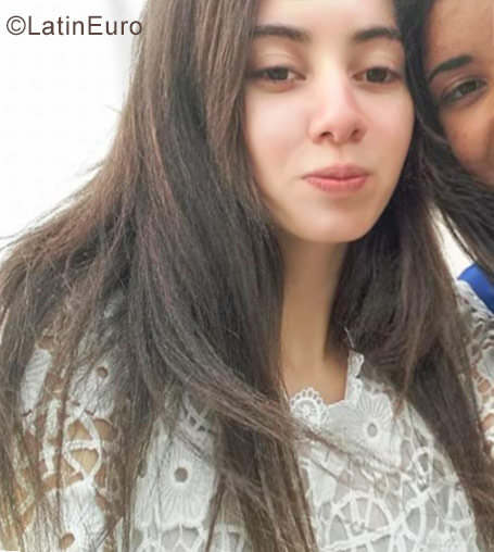 Date this beautiful Brazil girl Stefani from Porto Alegre BR10055