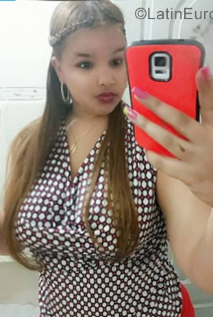 Date this exotic Dominican Republic girl Mayreny from San Francisco De Macoris DO29042